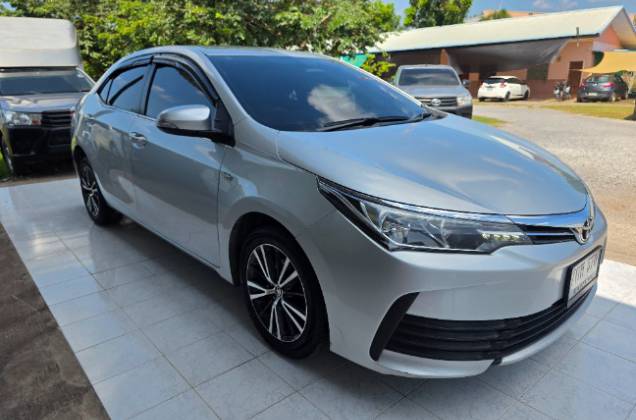  Toyota Corolla Altis