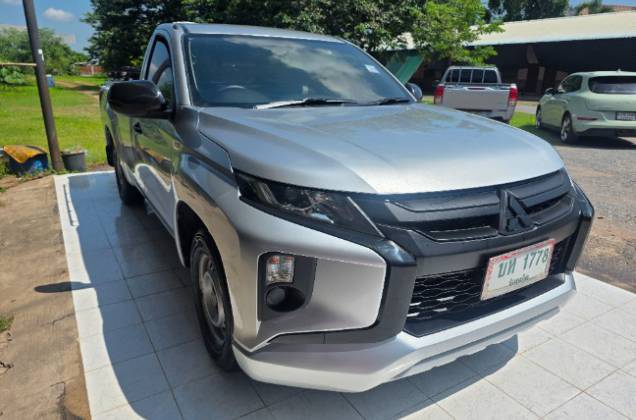  MISSUBISHI TRITON